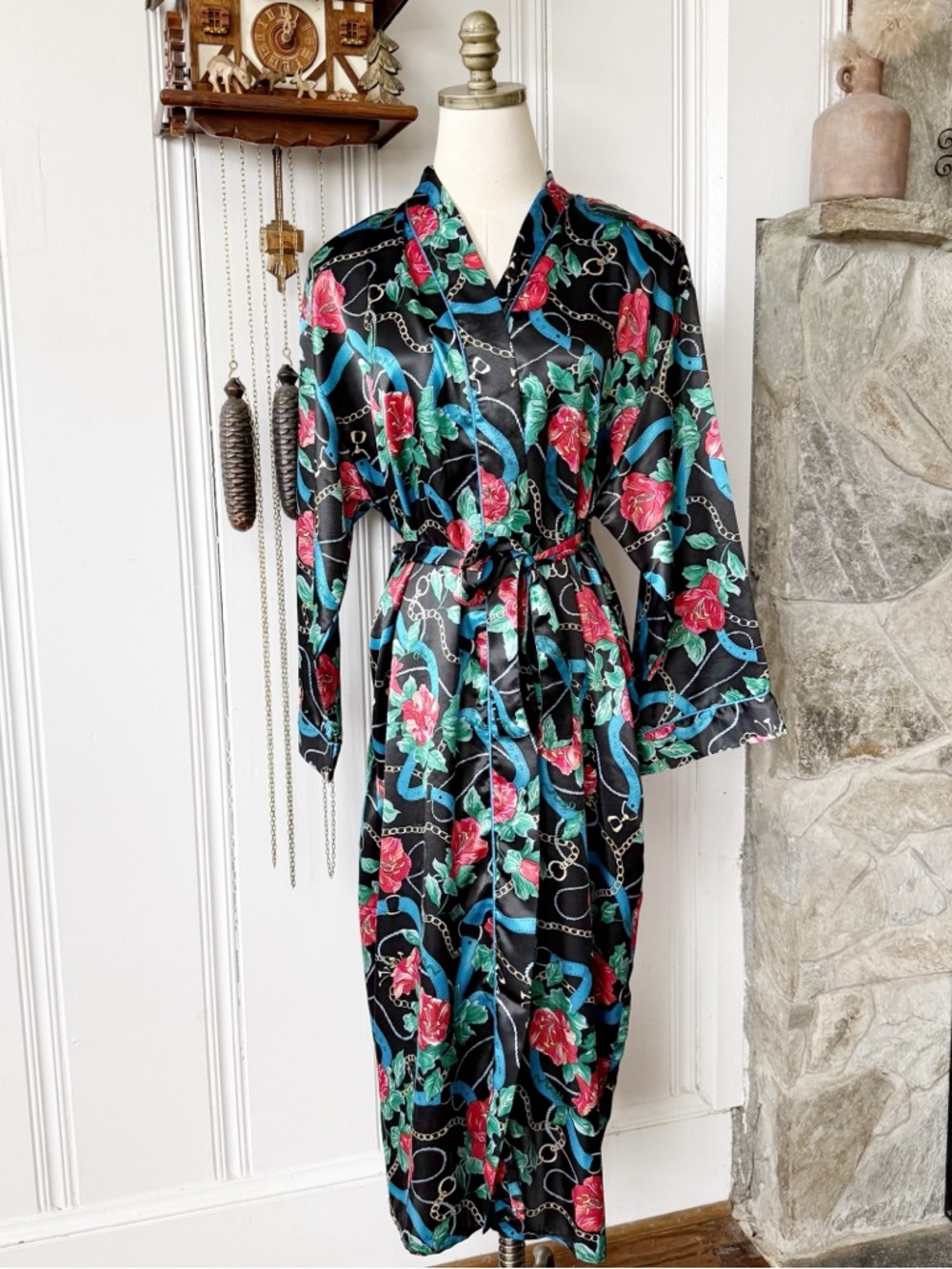 Vintage Horse-Bit and Floral Satin Black Multicolor Womens Robe